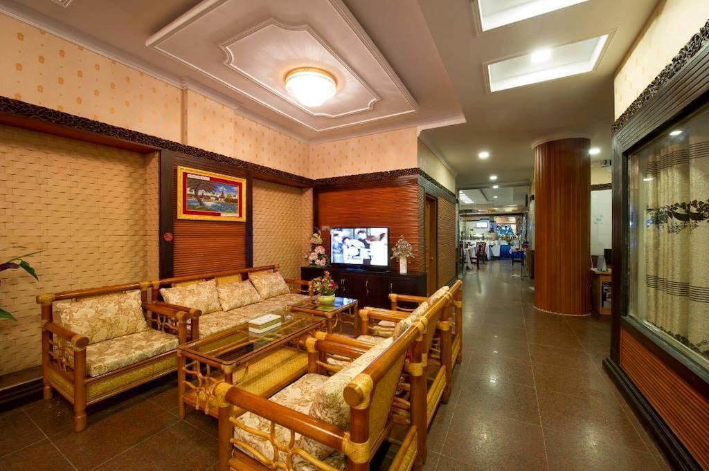 Taw Win Myanmar Hotel Мандалей Екстериор снимка