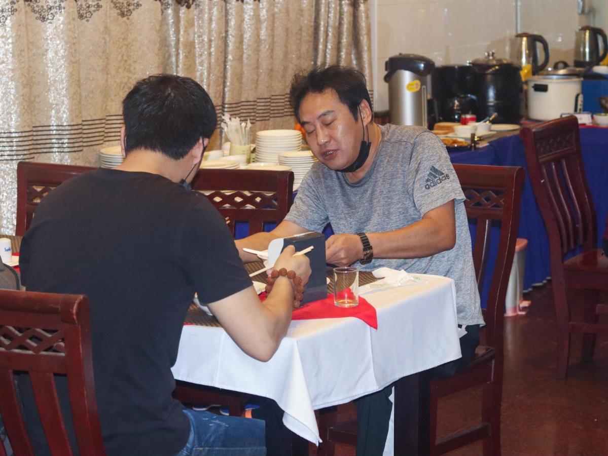 Taw Win Myanmar Hotel Мандалей Екстериор снимка
